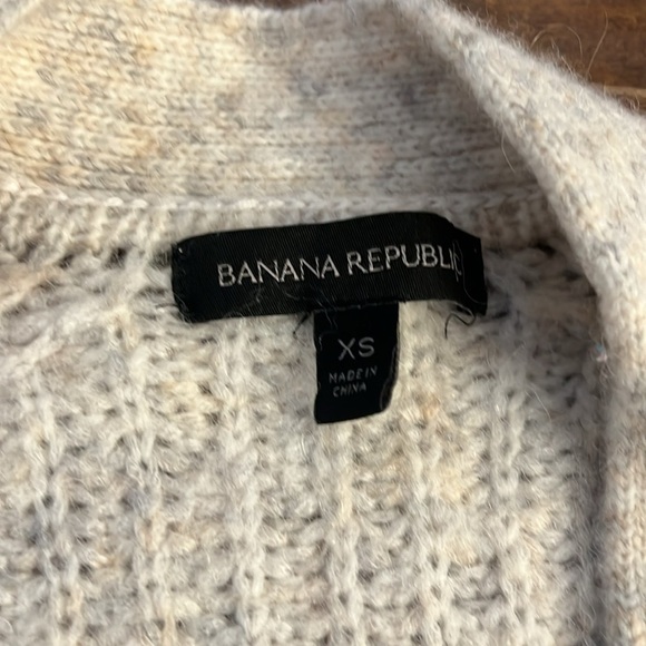 Banana Republic Marina Wool and Alpaca Oatmeal Sweater, sz Extra Small - Picture 5 of 11